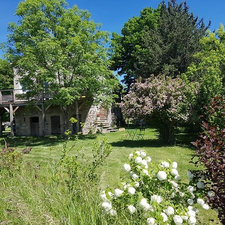 Les Gites Du Saro Chabestan Extérieur photo