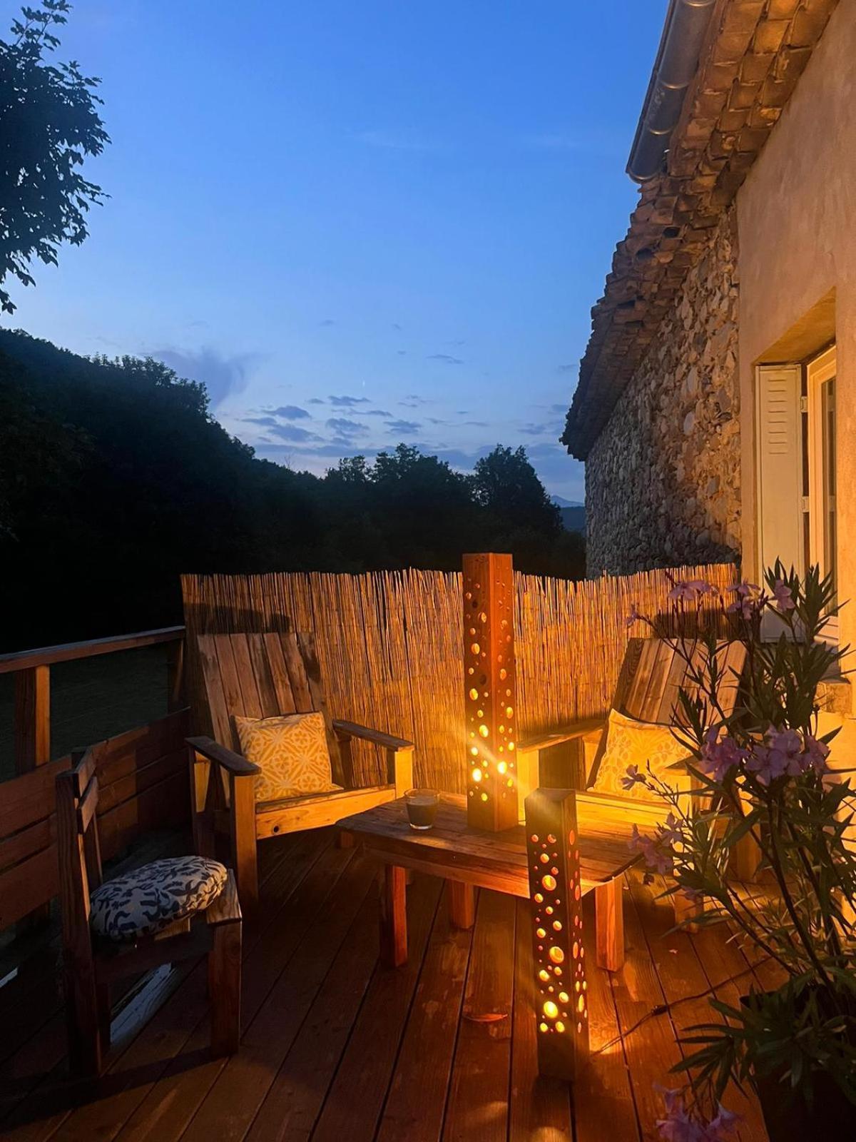 Les Gites Du Saro Chabestan Extérieur photo