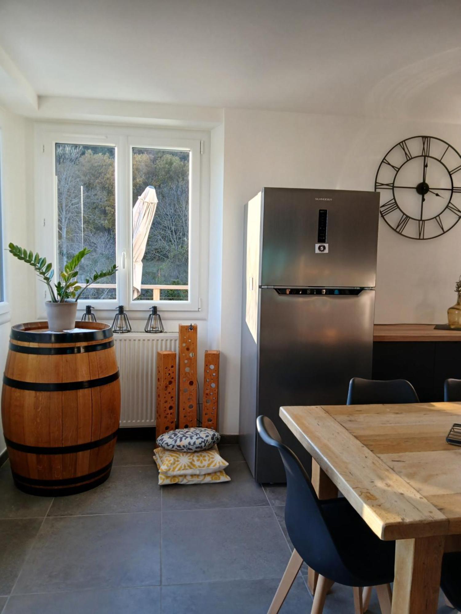 Les Gites Du Saro Chabestan Extérieur photo