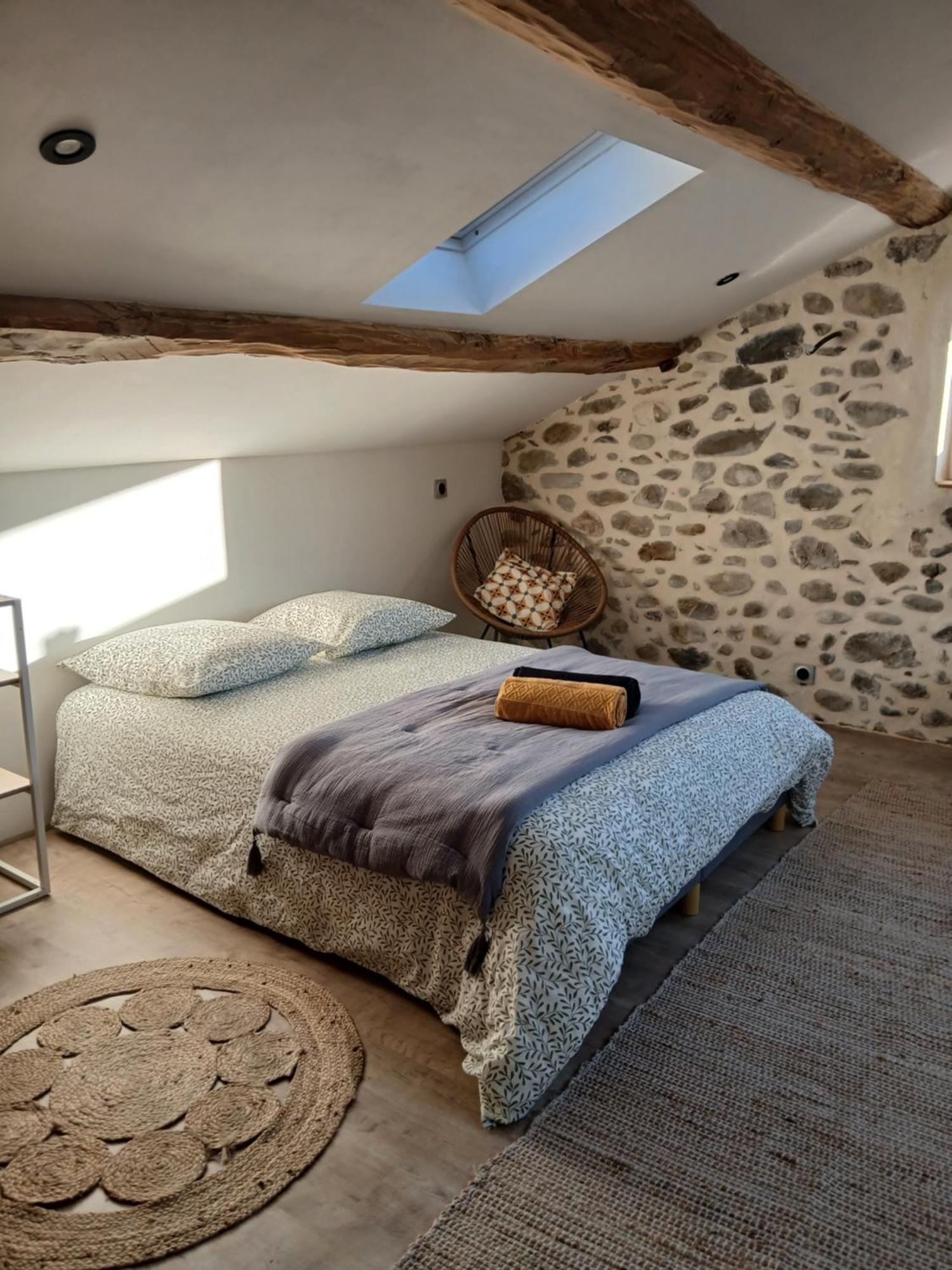 Les Gites Du Saro Chabestan Extérieur photo