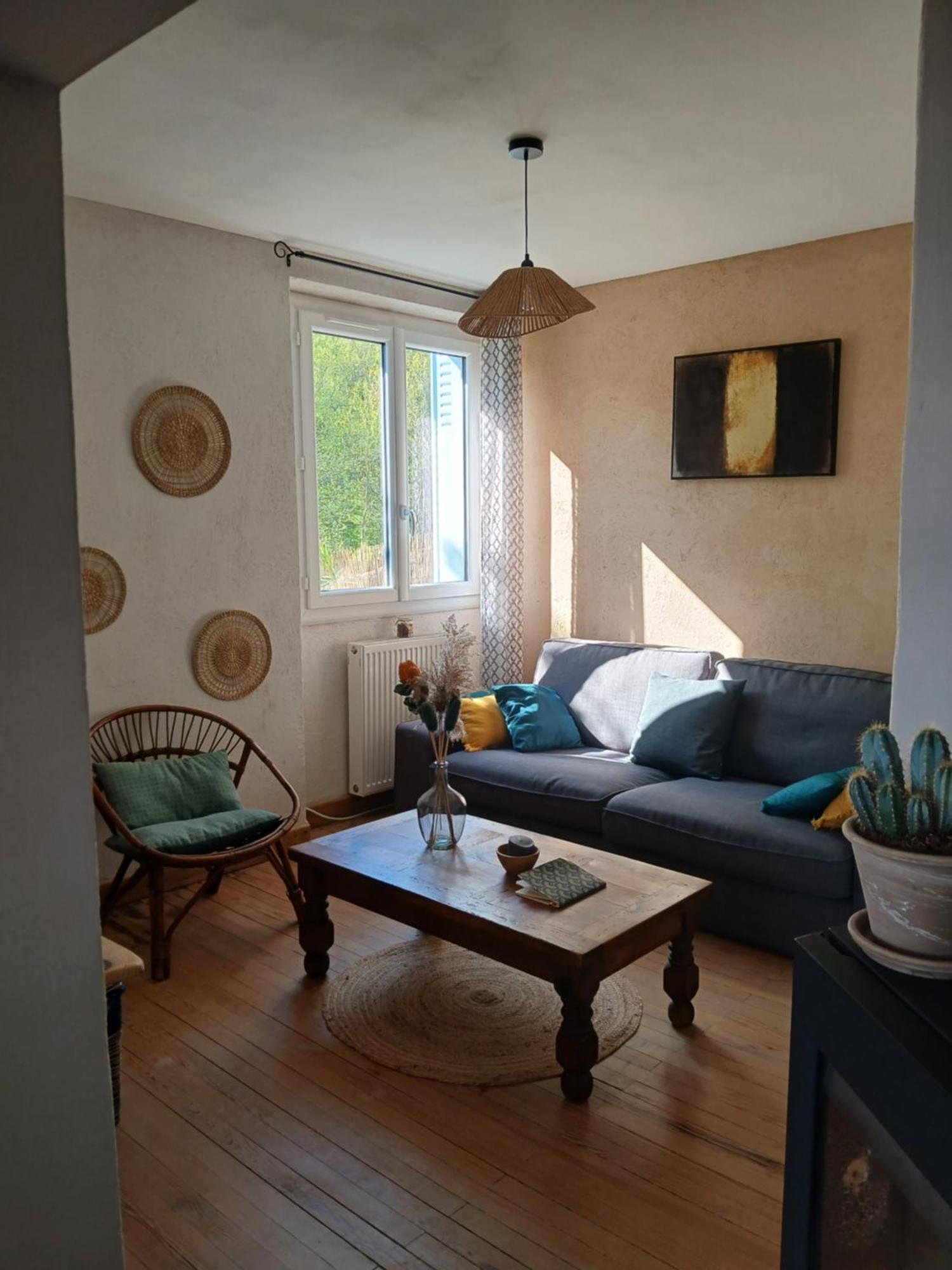 Les Gites Du Saro Chabestan Extérieur photo