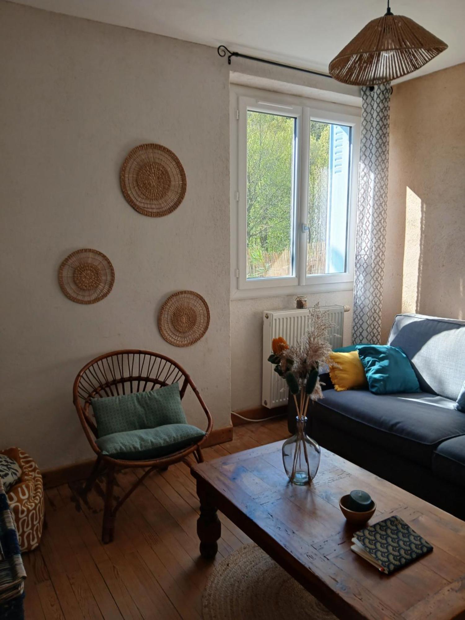 Les Gites Du Saro Chabestan Extérieur photo