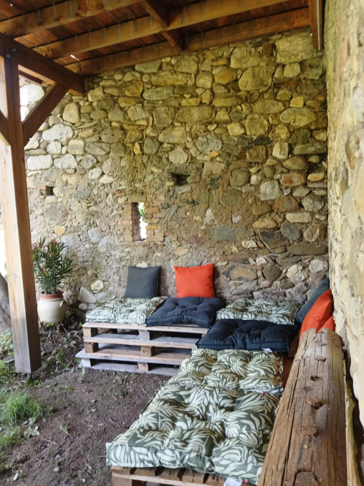Les Gites Du Saro Chabestan Extérieur photo